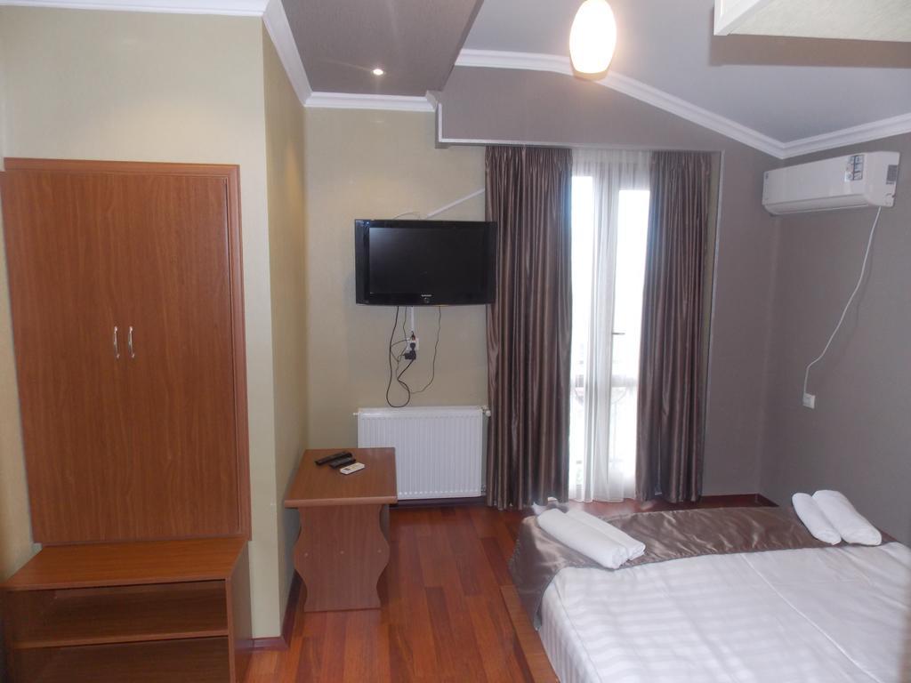 Hotel Almi Achalciche Pokoj fotografie